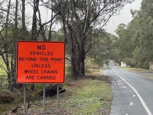 fit chain sign